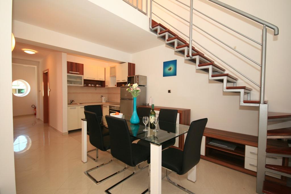 Ferienwohnung Ruzmarinka 4* Baška Exterior foto