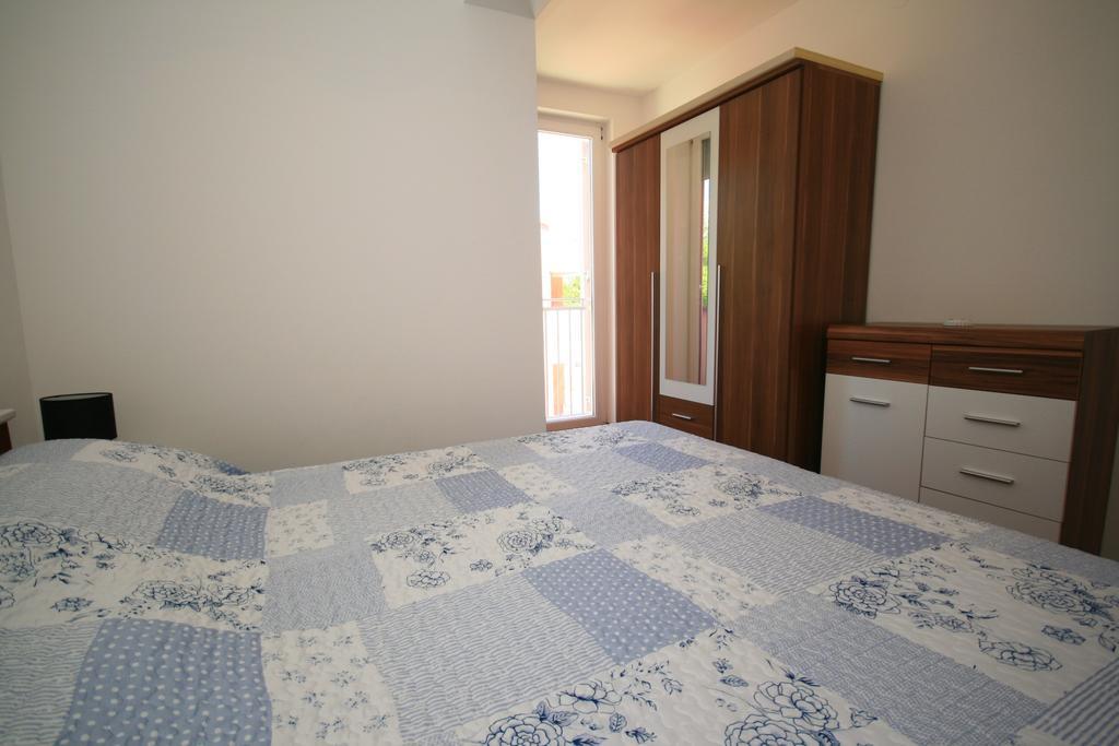 Ferienwohnung Ruzmarinka 4* Baška Exterior foto