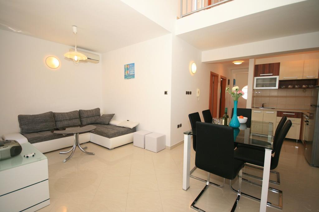 Ferienwohnung Ruzmarinka 4* Baška Exterior foto
